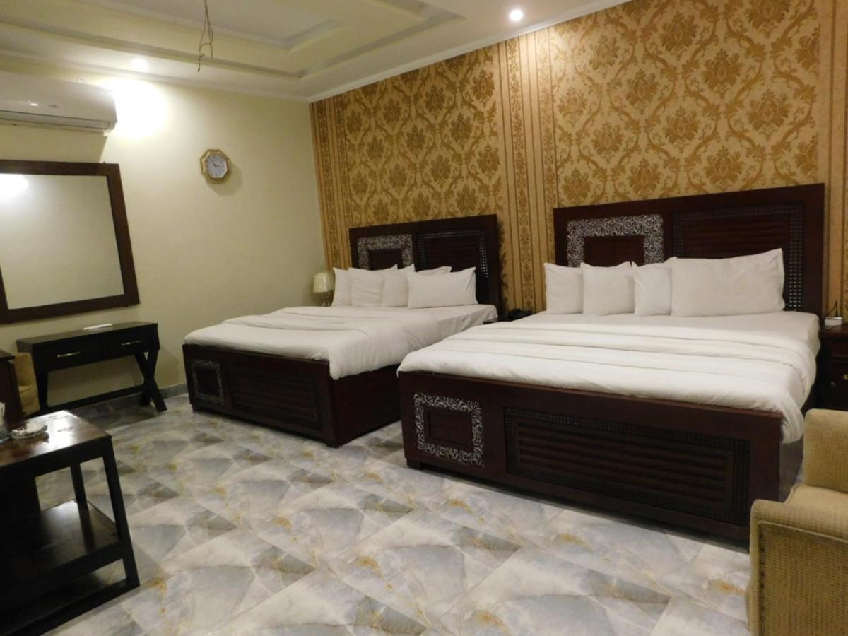 Hotel S.R. Lounge ملتان المظهر الخارجي الصورة