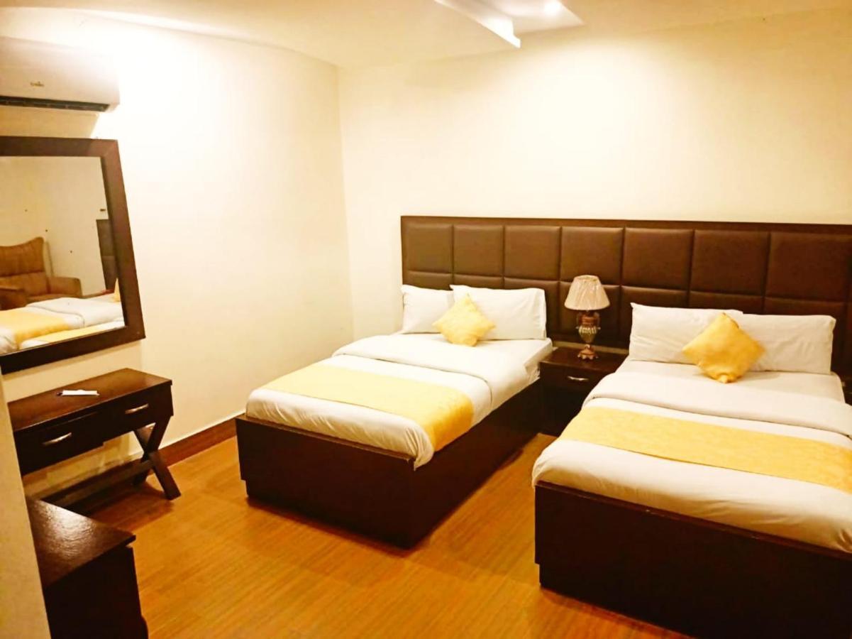 Hotel S.R. Lounge ملتان المظهر الخارجي الصورة