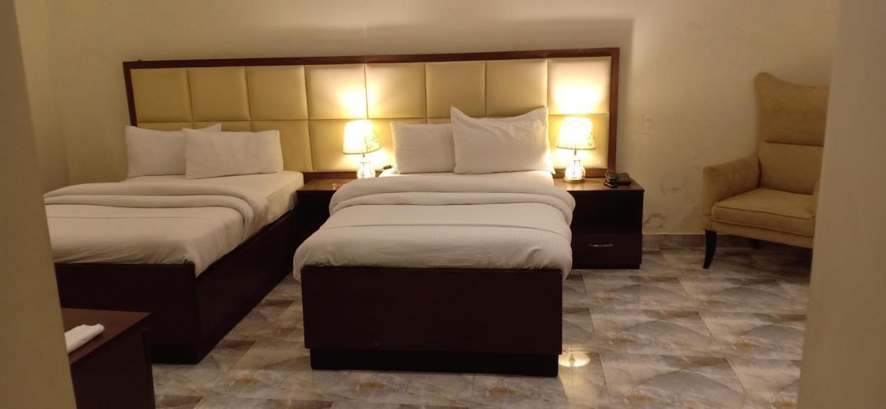 Hotel S.R. Lounge ملتان المظهر الخارجي الصورة